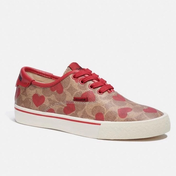 Citysole Skate Sneaker With Heart Print - Picture 1 of 2